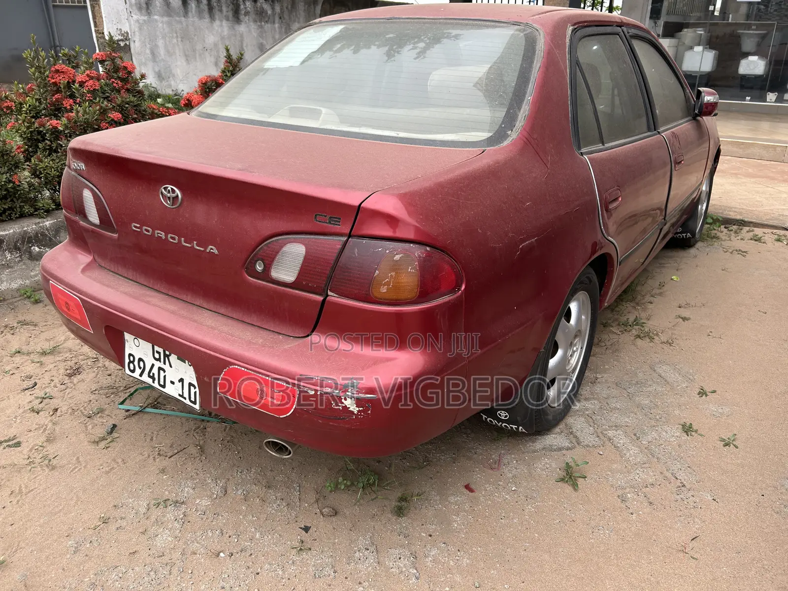 Toyota Corolla II 1999 Red
