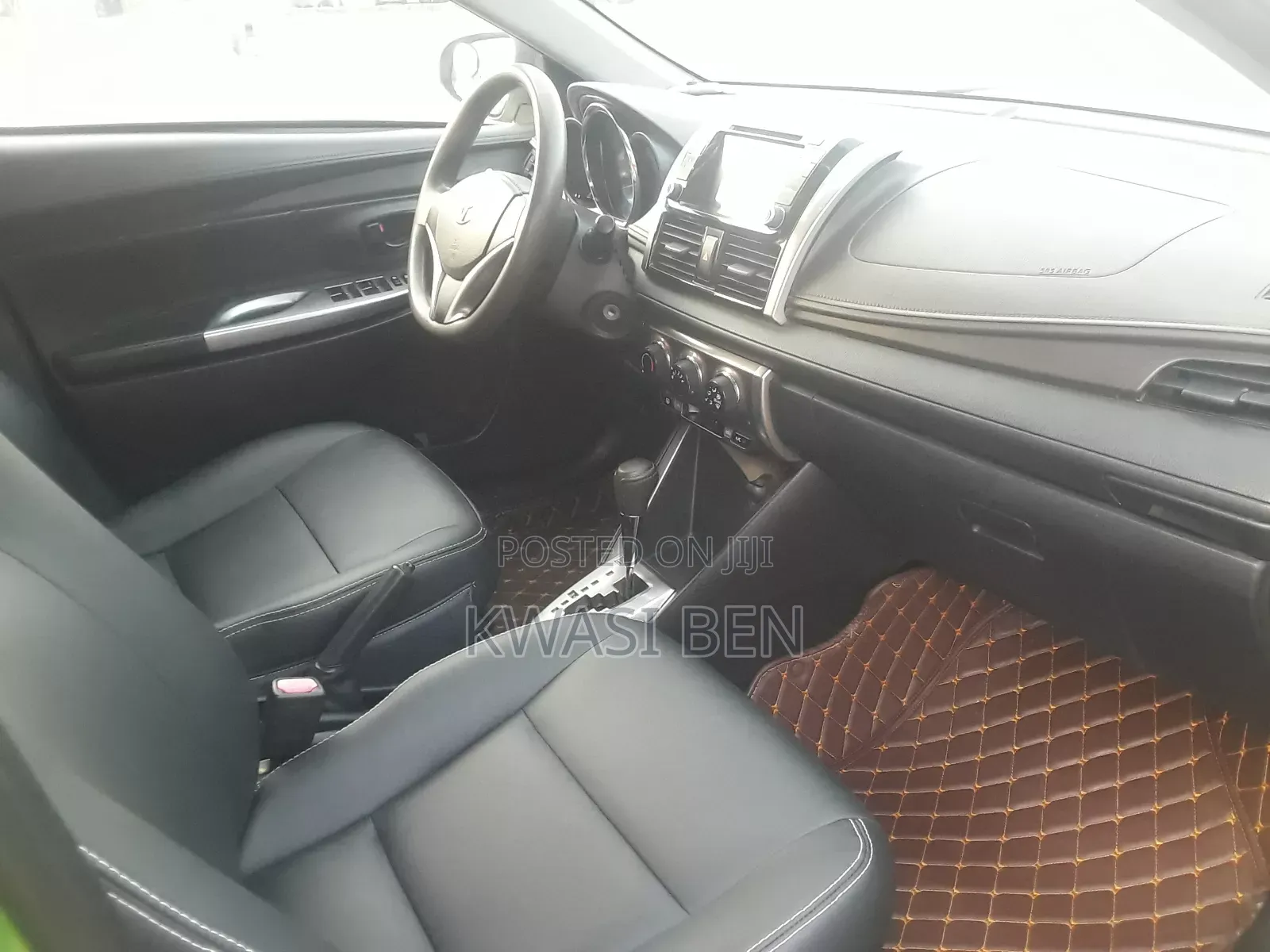 Toyota Yaris 2014 Green