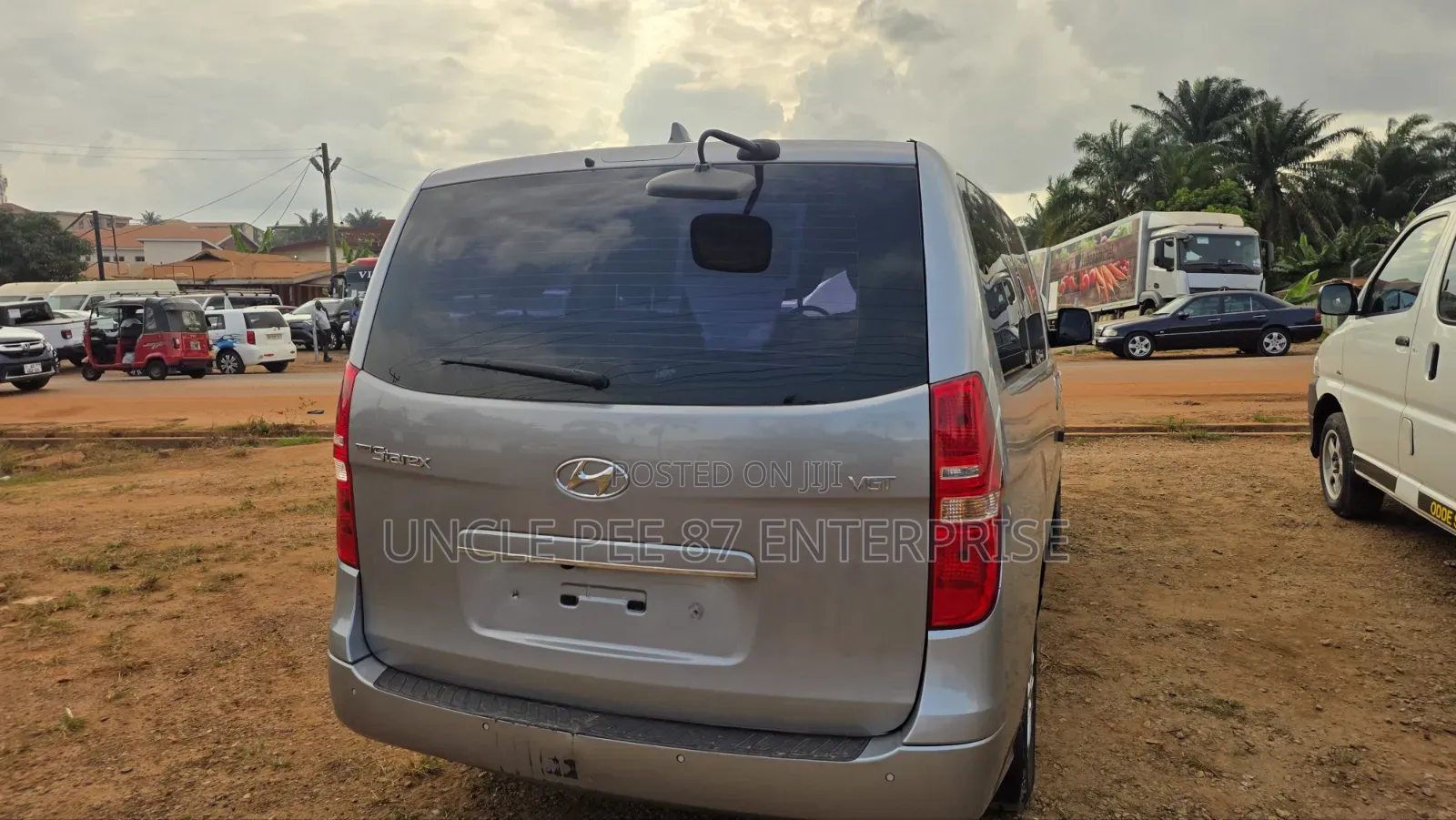 Hyundai Starex 2018 Silver
