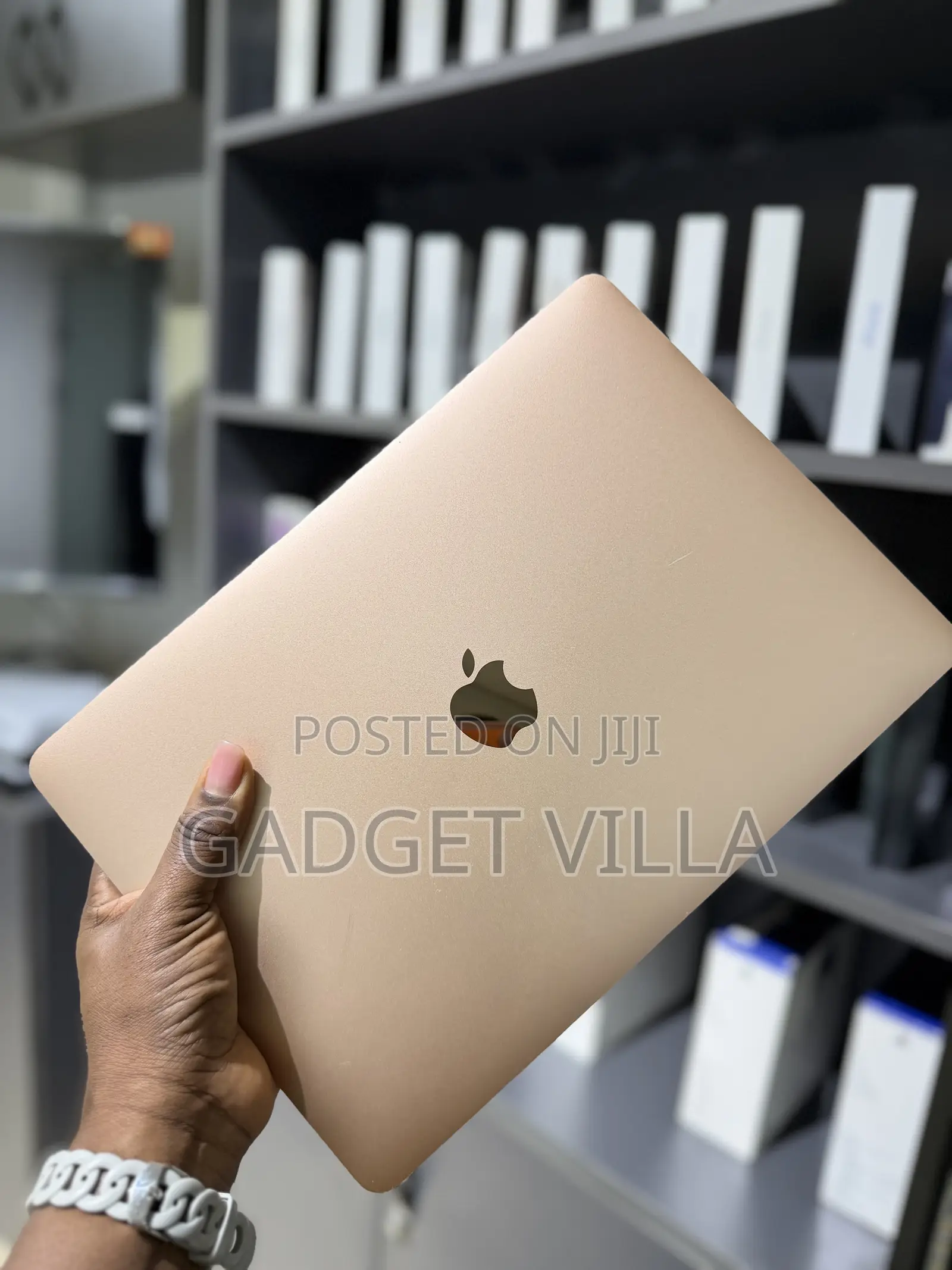 Laptop Apple MacBook Air 2020 8GB Intel Core i3 SSD 256GB