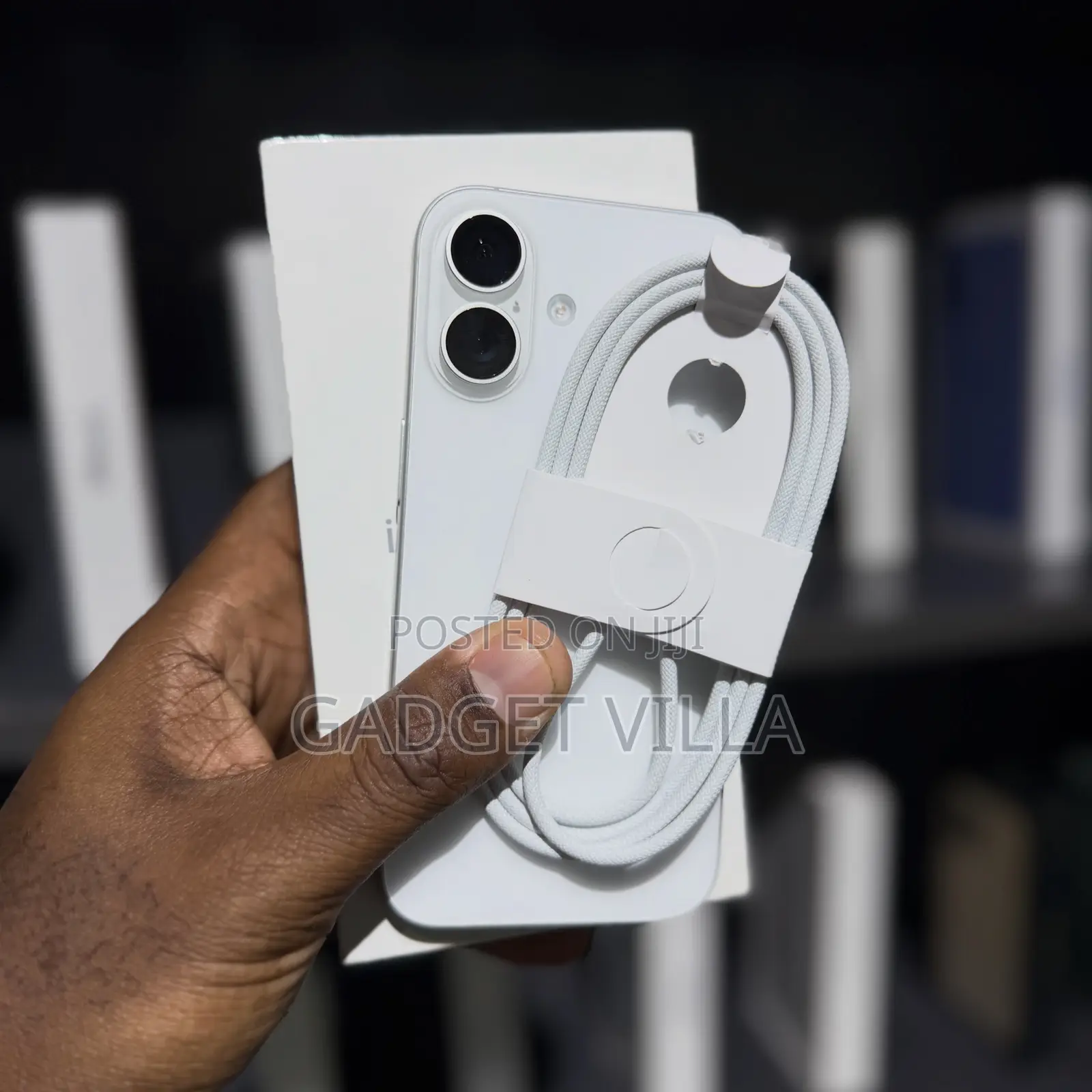 Apple iPhone 16 128 GB Silver