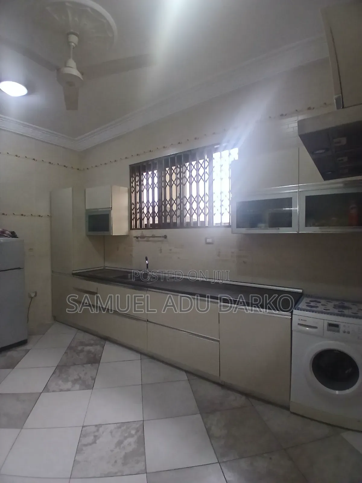3bdrm Apartment in Righteous Hands, School Area for rent
