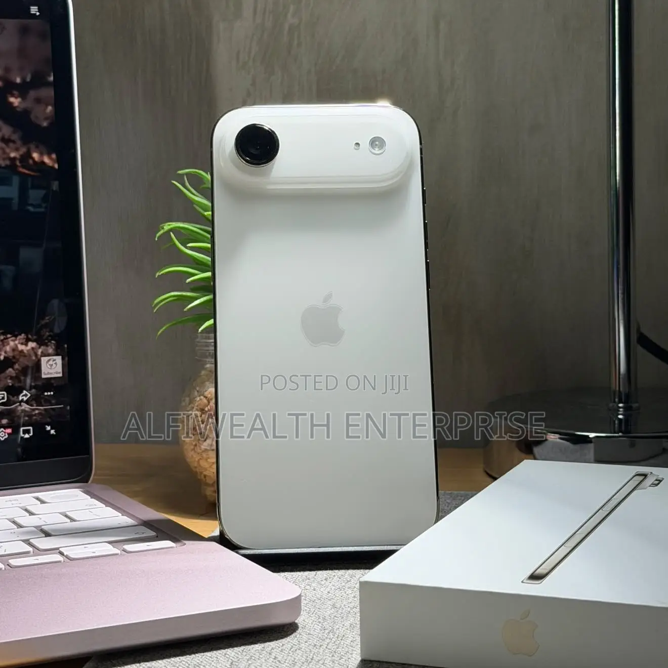New Apple iPhone Air 256 GB Gray