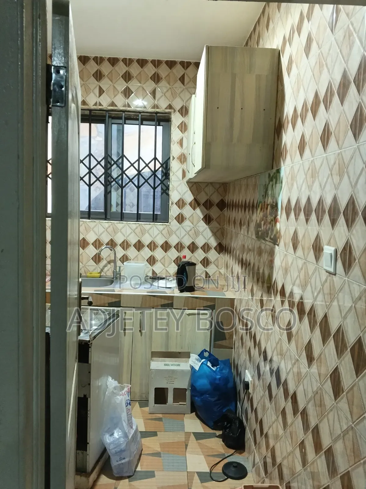 2bdrm Apartment in My Brother, New Town for rent
