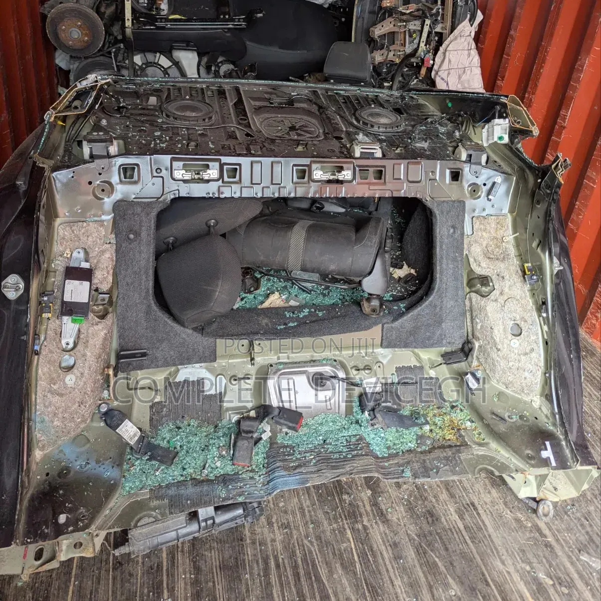 2016/2021 Honda Civic Back Cut