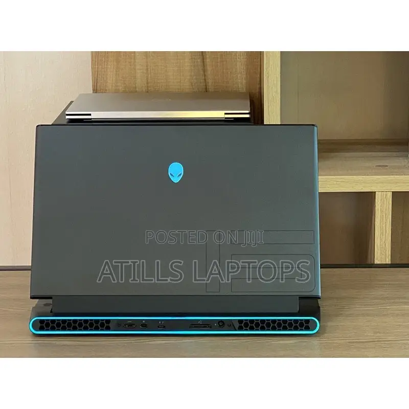 Laptop Alienware M15 R4 16GB Intel Core i7 SSD 512GB