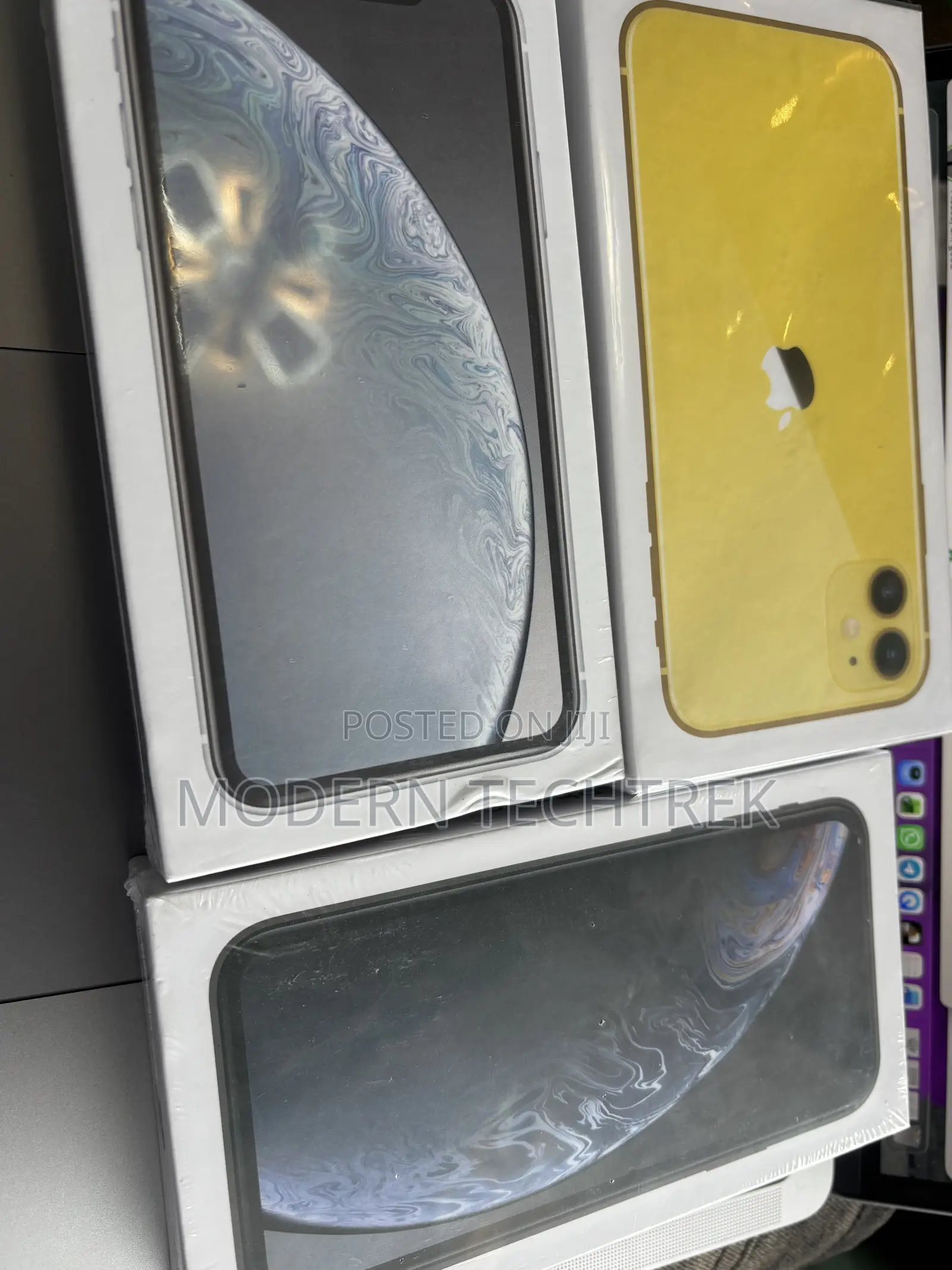 New Apple iPhone 11 128 GB Yellow