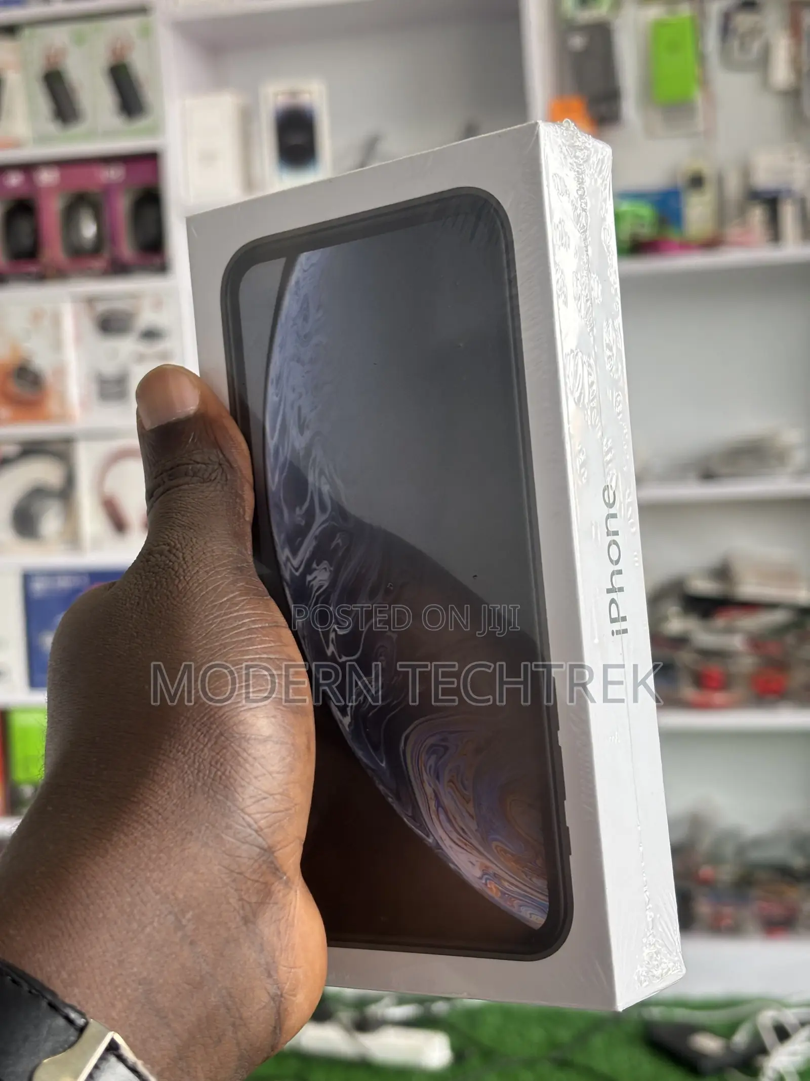 New Apple iPhone XR 128 GB Black