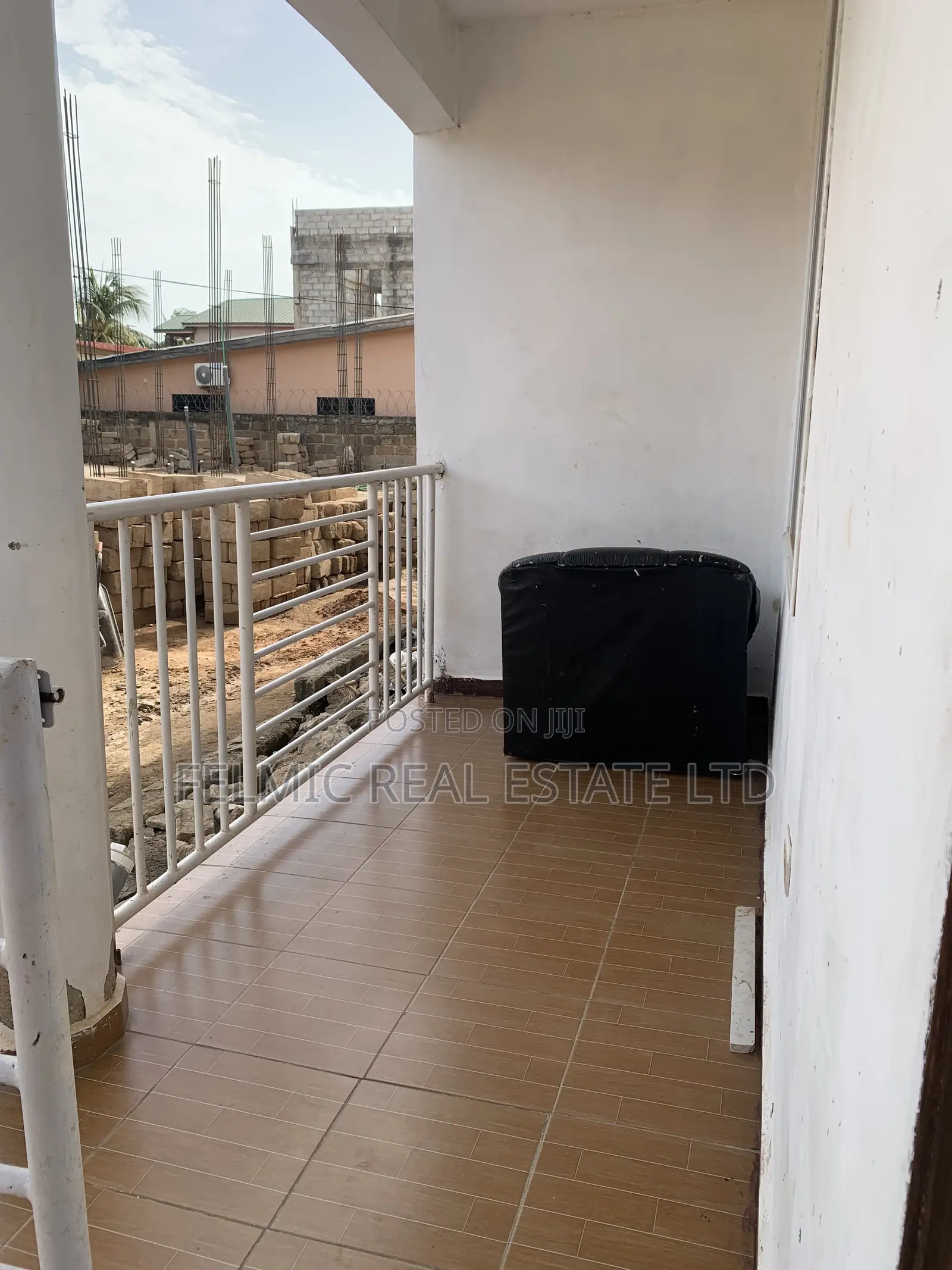 3bdrm Apartment in Sampa Valley Near, Old Barrier for rent