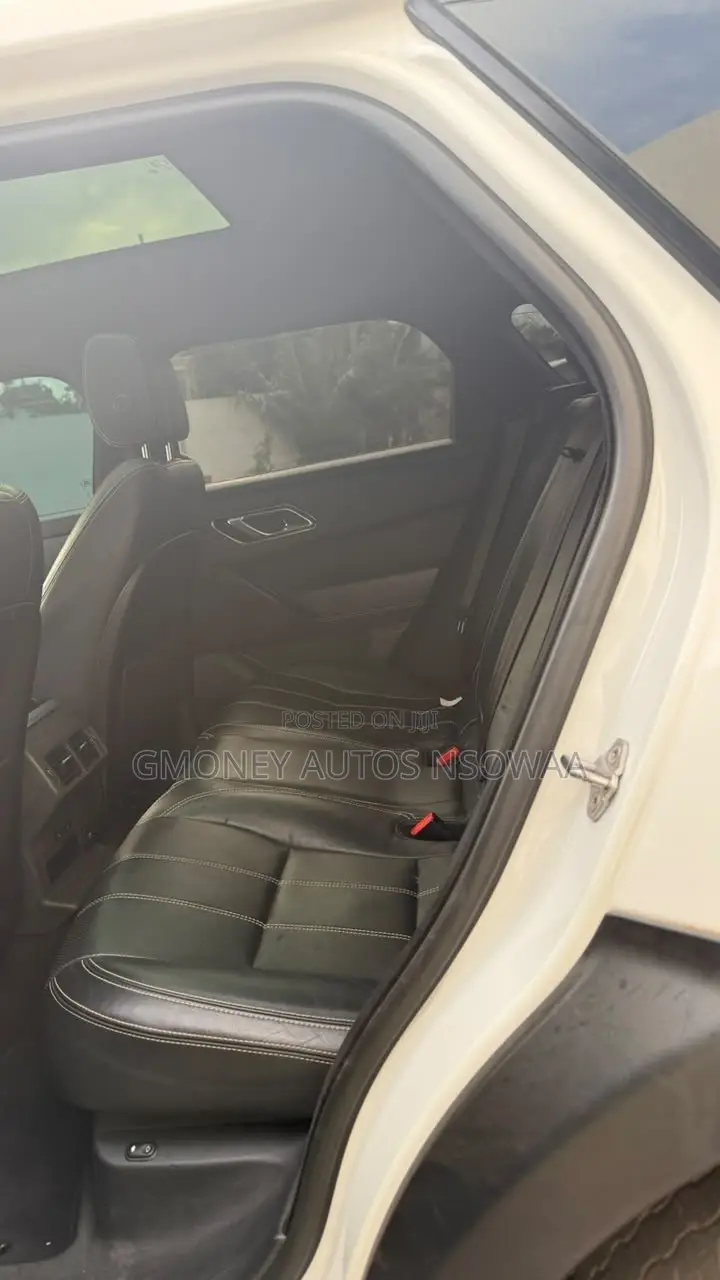 Land Rover Range Rover Velar 2017 Silver