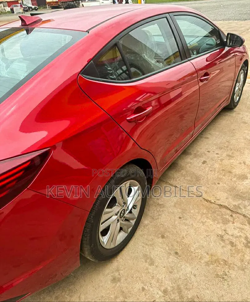 Hyundai Elantra 2020 Burgundy