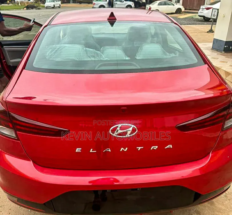 Hyundai Elantra 2020 Burgundy