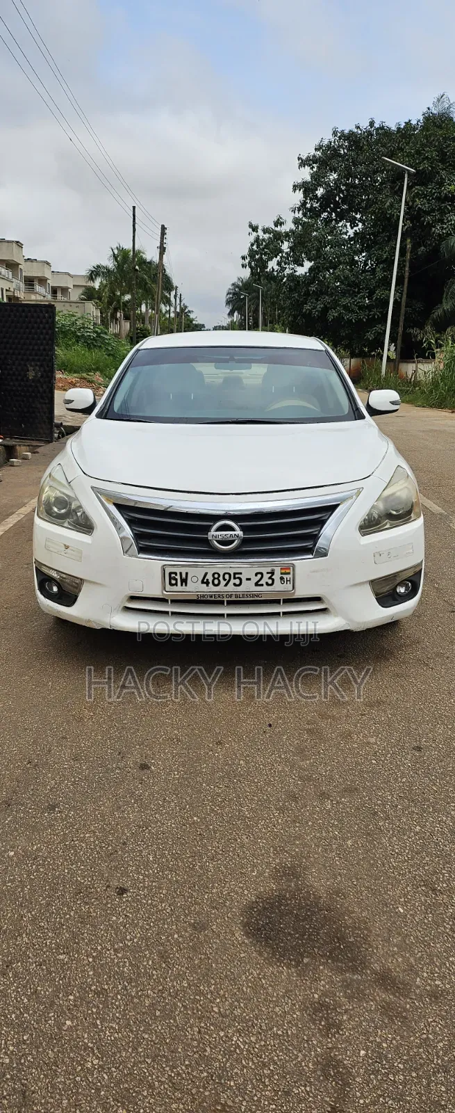 Nissan Altima 2015 White