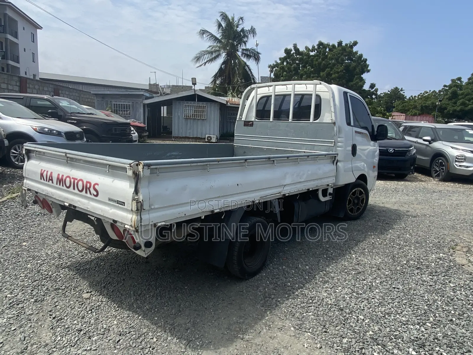 Kia Bongo 2015 White