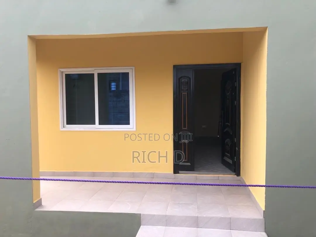 1bdrm House in Prampram for sale