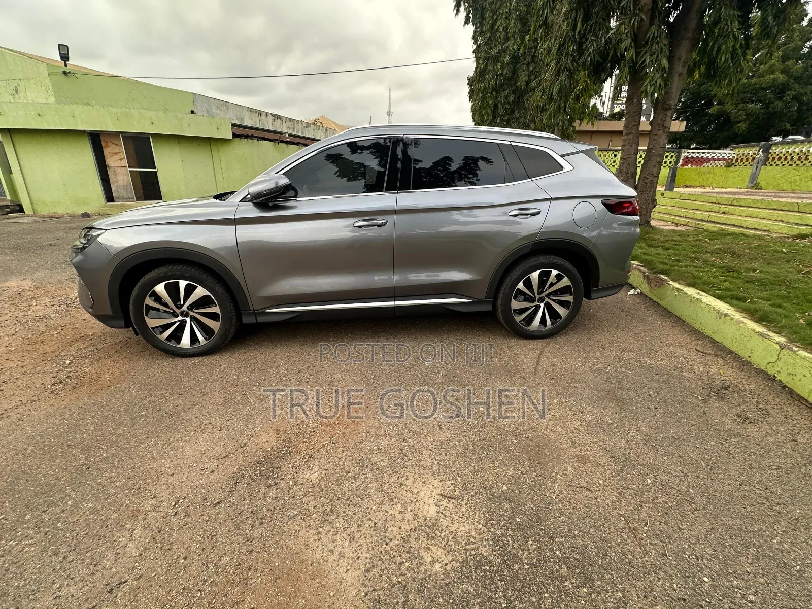 BYD Song Plus 1.5 CVT Hybrid AWD 2024 Gray