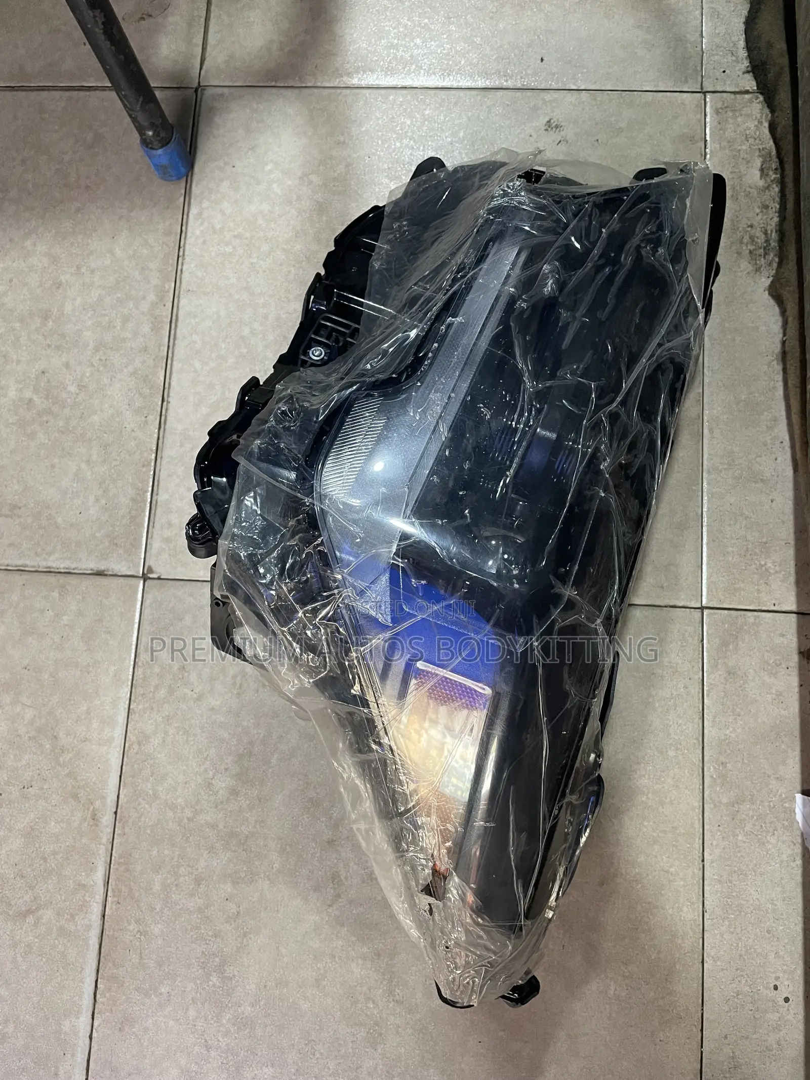 : Toyota Tacoma 2024 Headlight – High Quality Replacement