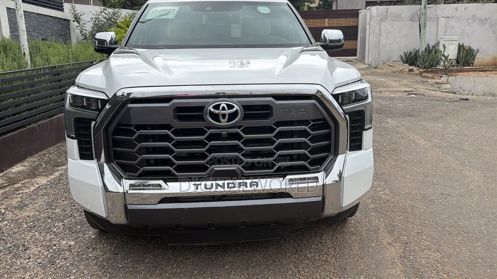 Toyota Tundra 1794 Edition CrewMax 5.5' Bed 2024 White