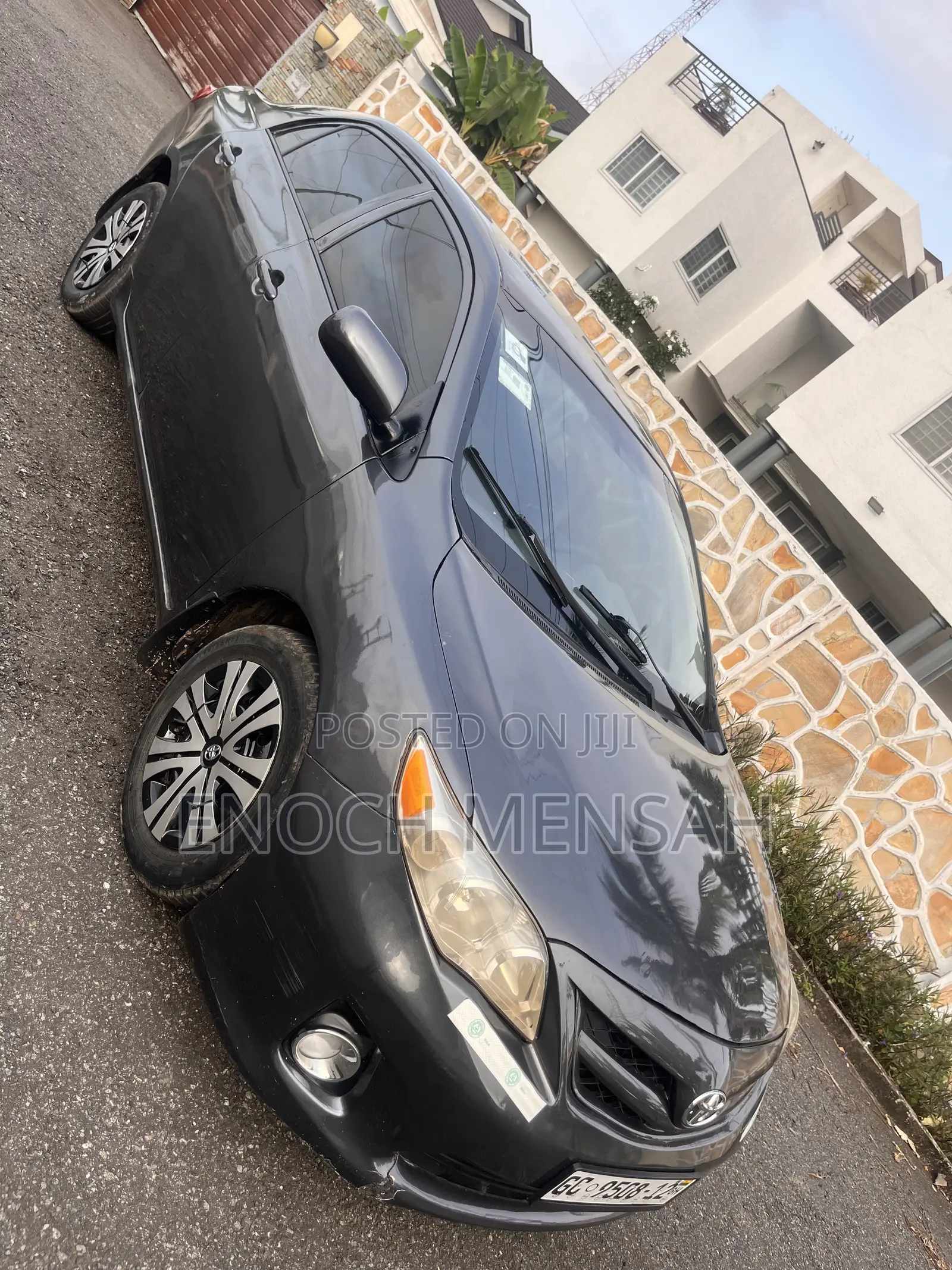 Toyota Corolla LE 4dr Sedan (1.8L 4cyl 4A) 2010 Black