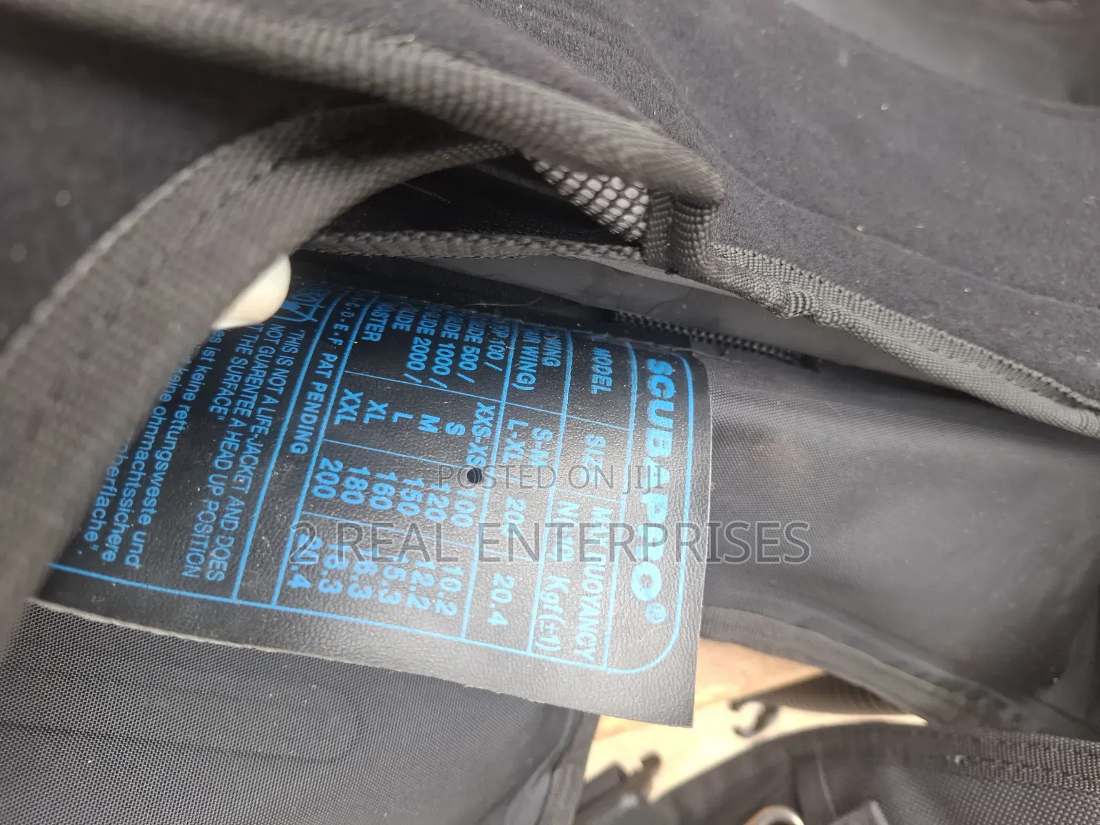 Scubapro Glide 2000 BCD (Buoyancy Compensator Device)