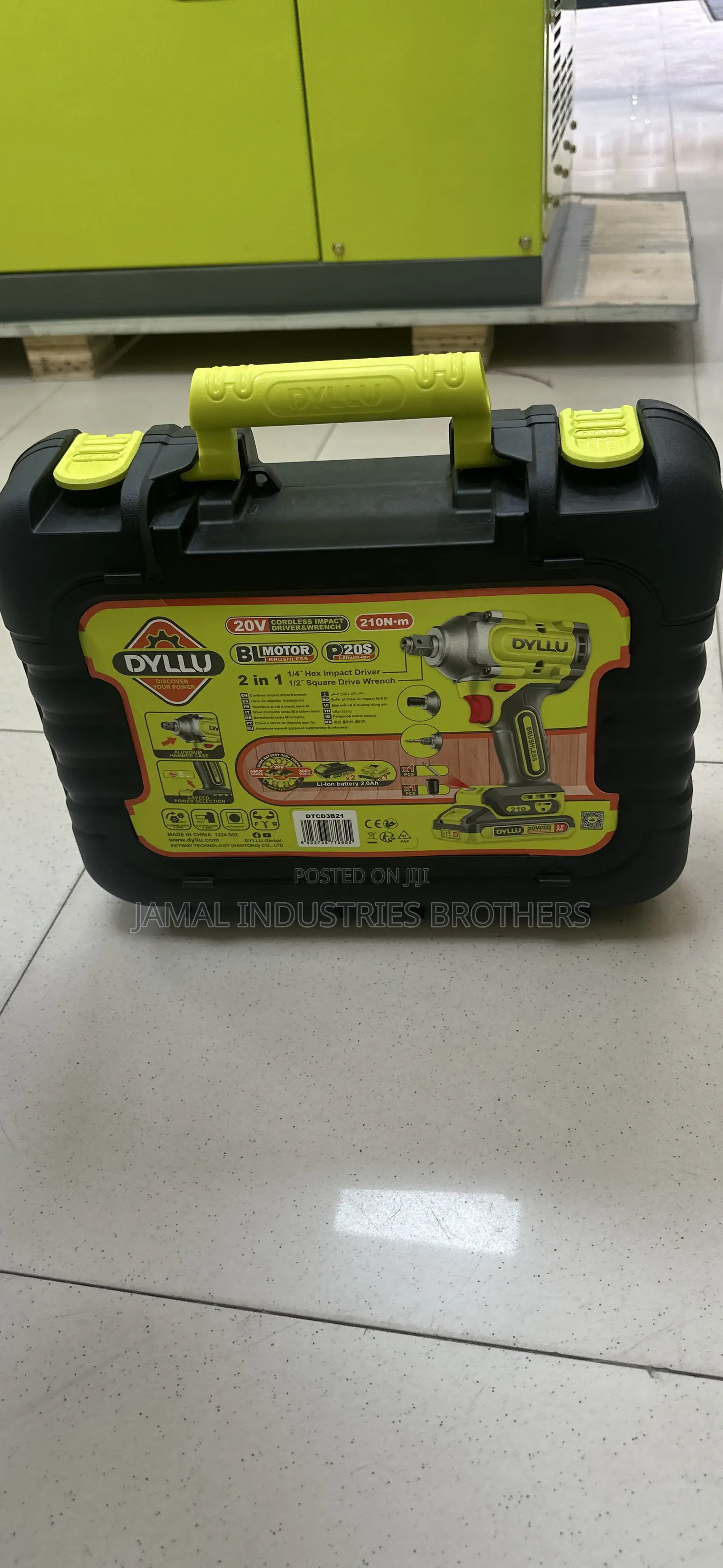 Cordless Brushless Impact Wrench 210N