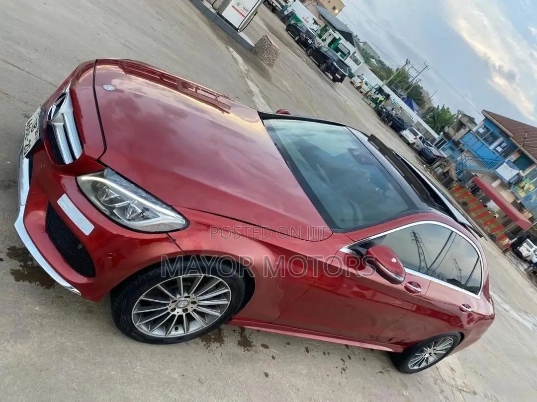 Mercedes-Benz C300 Base 4Matic Sedan AWD (2.0L 4cyl 7A) 2016 Red