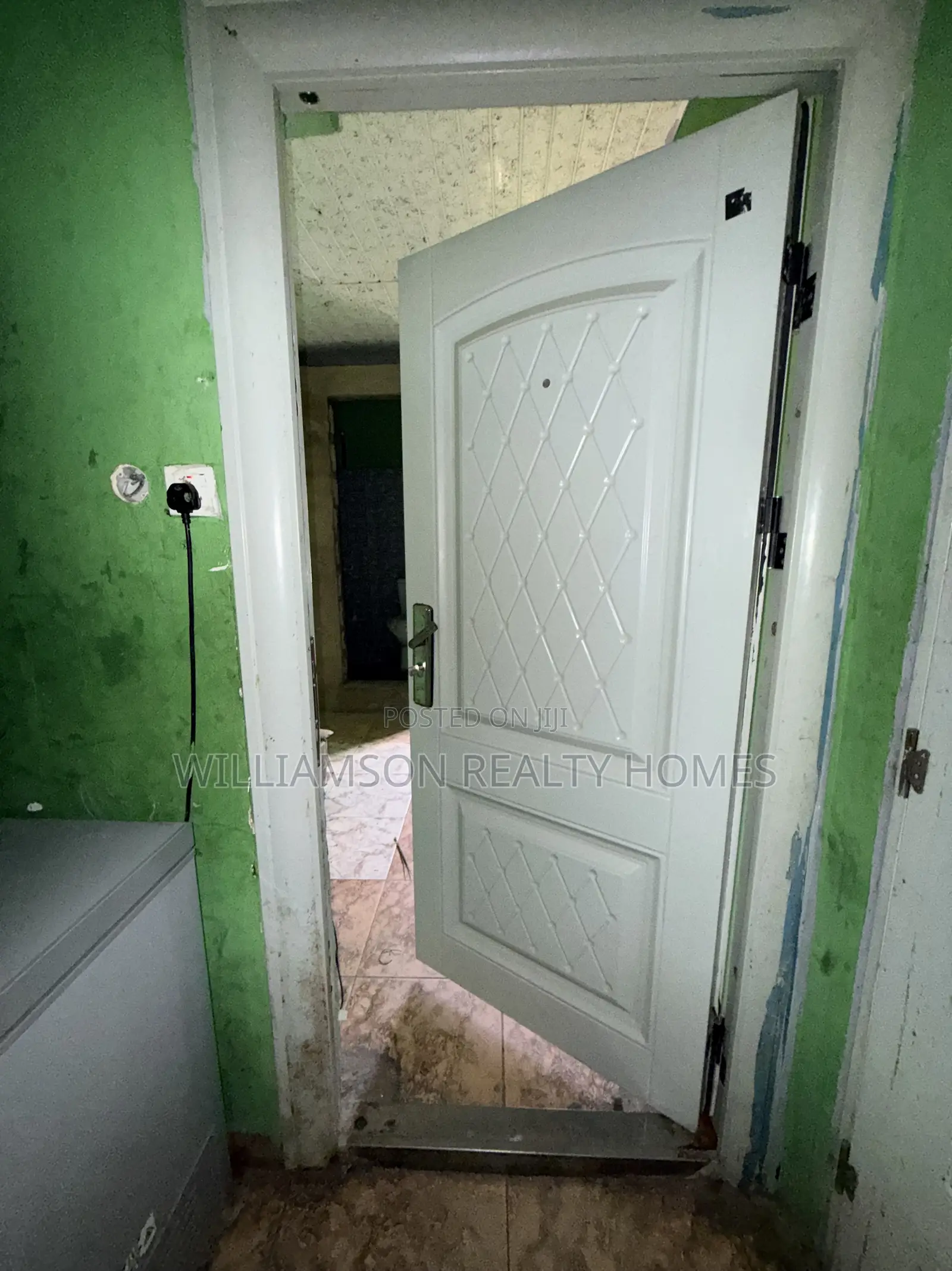 1bdrm Apartment in Community 18 Area, Spintex for rent