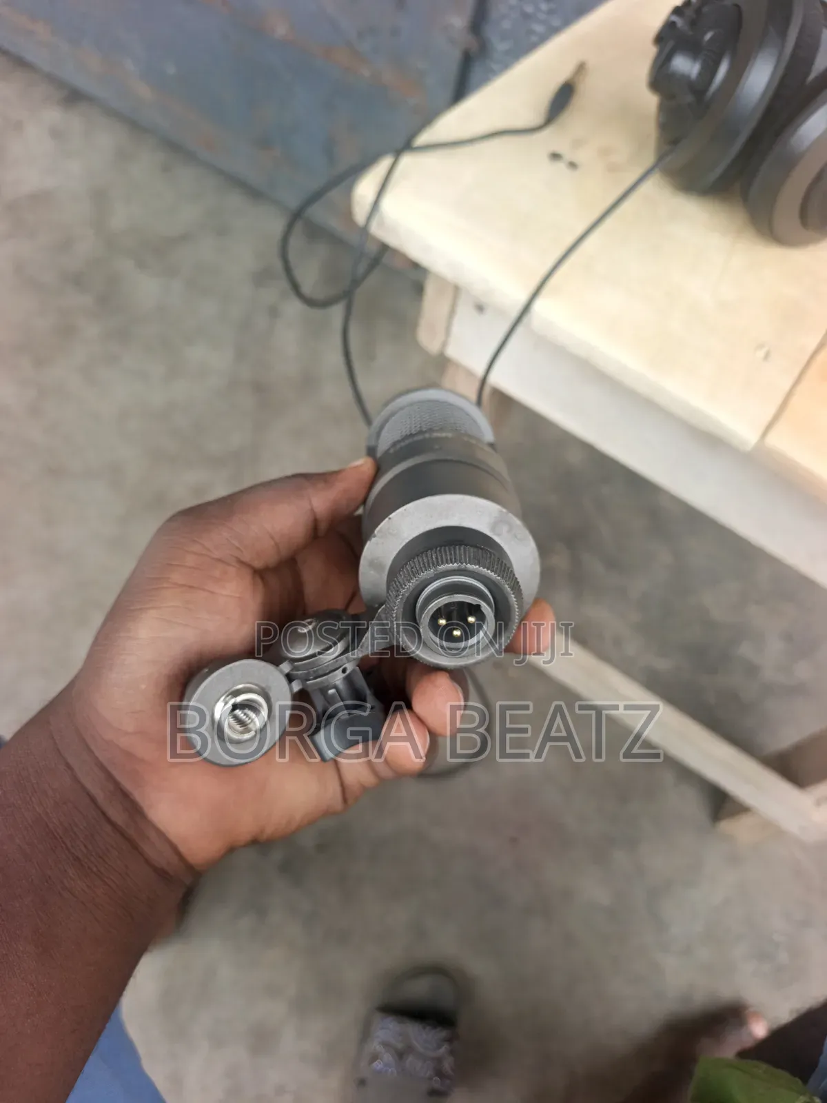 TakStar Sm7B Studio Microphone