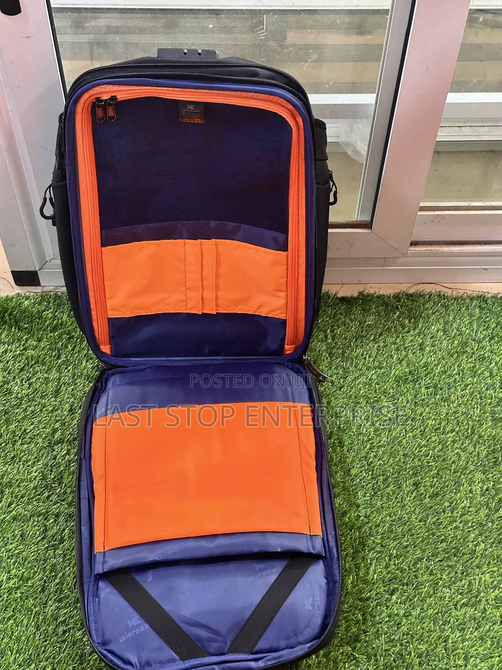 Quality and Classic Laptop Bag