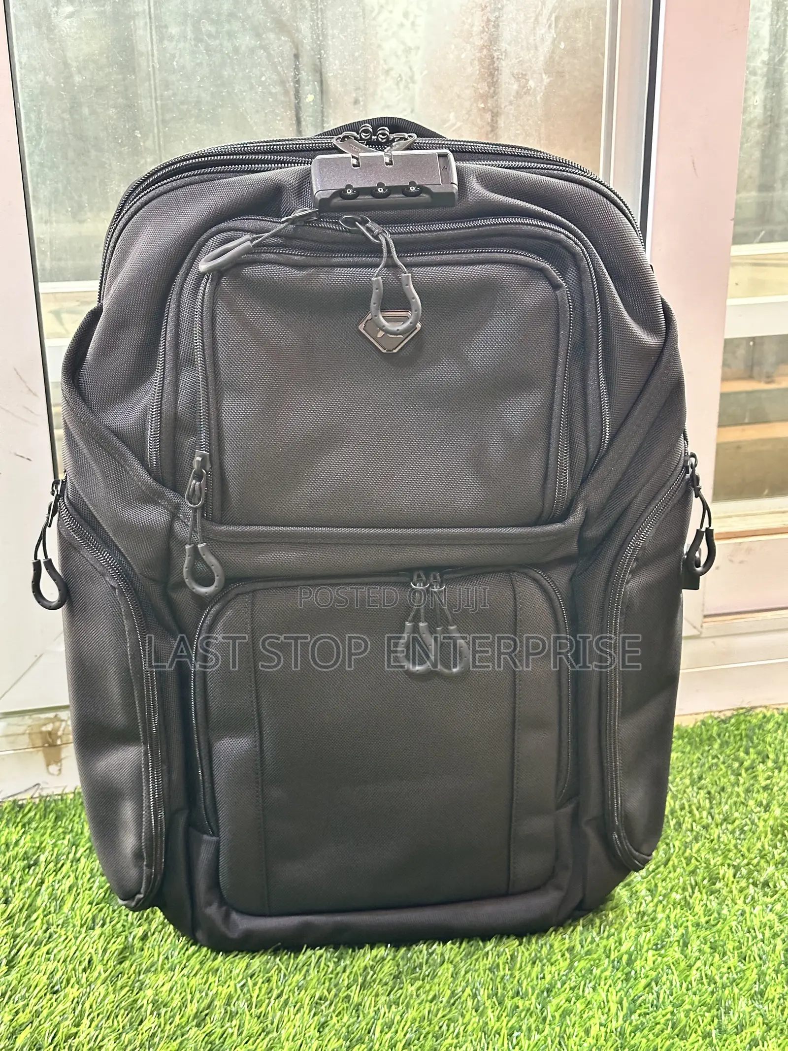 Quality and Classic Laptop Bag