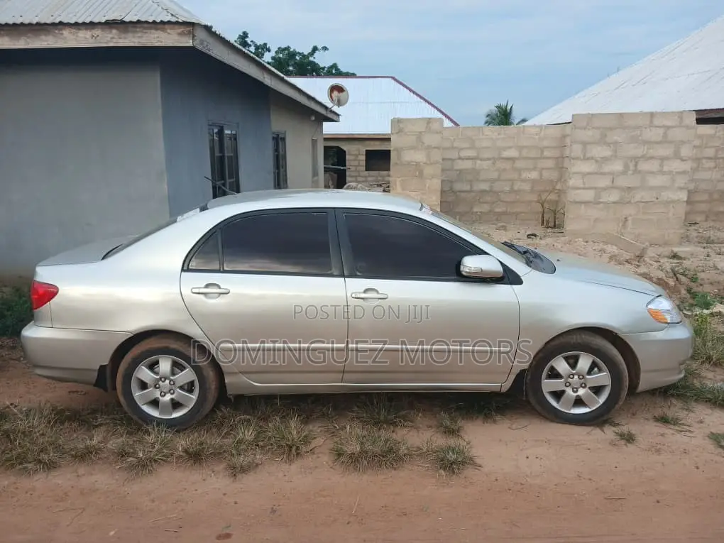 Toyota Corolla 2008 Silver