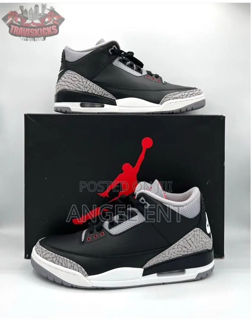 Air Jordan 3 Retro Sneakers Available in Box (Location: Adum Kumasi)