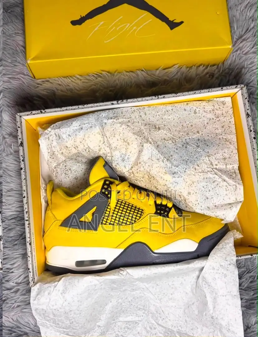 Air Jordan 4 Retro Lightning' Sneakers Available(Location:Adum Kumasi)