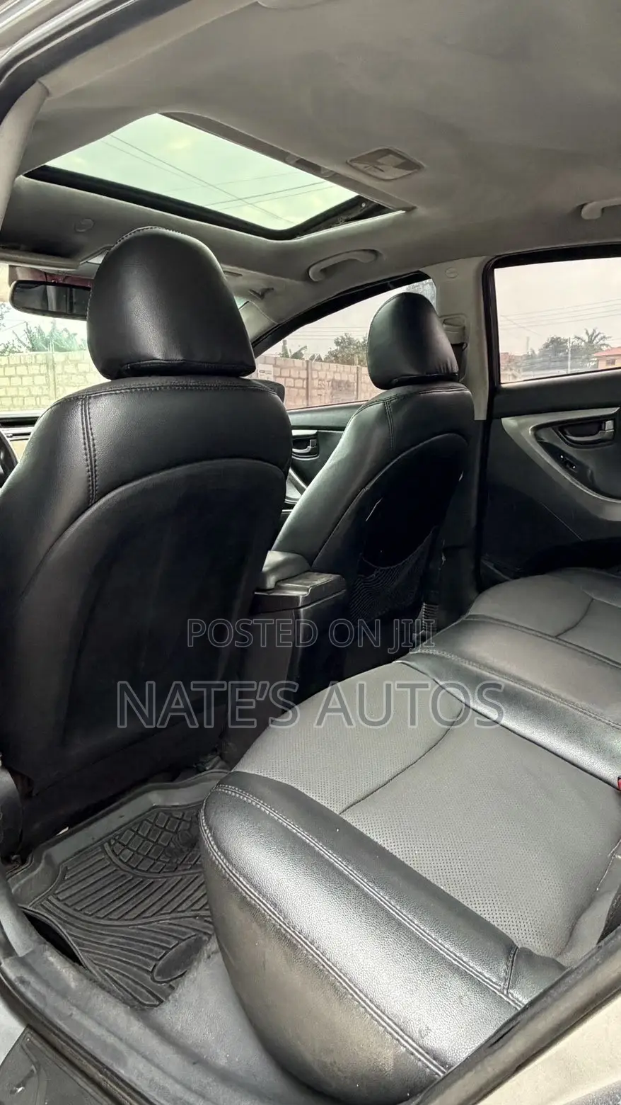 Hyundai Elantra Limited Sedan FWD (1.8L 4cyl 6A) 2013