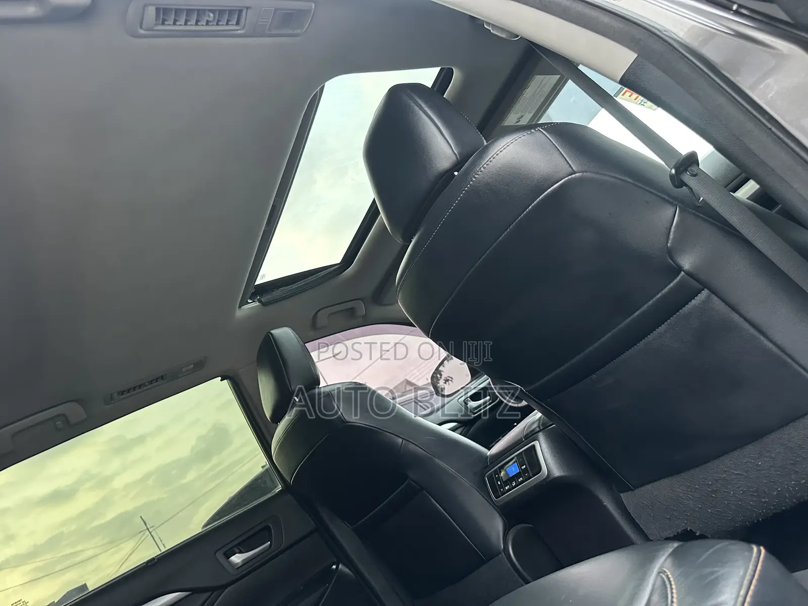 Toyota Highlander XLE V6 4x4 (3.5L 6cyl 6A) 2016 Gray