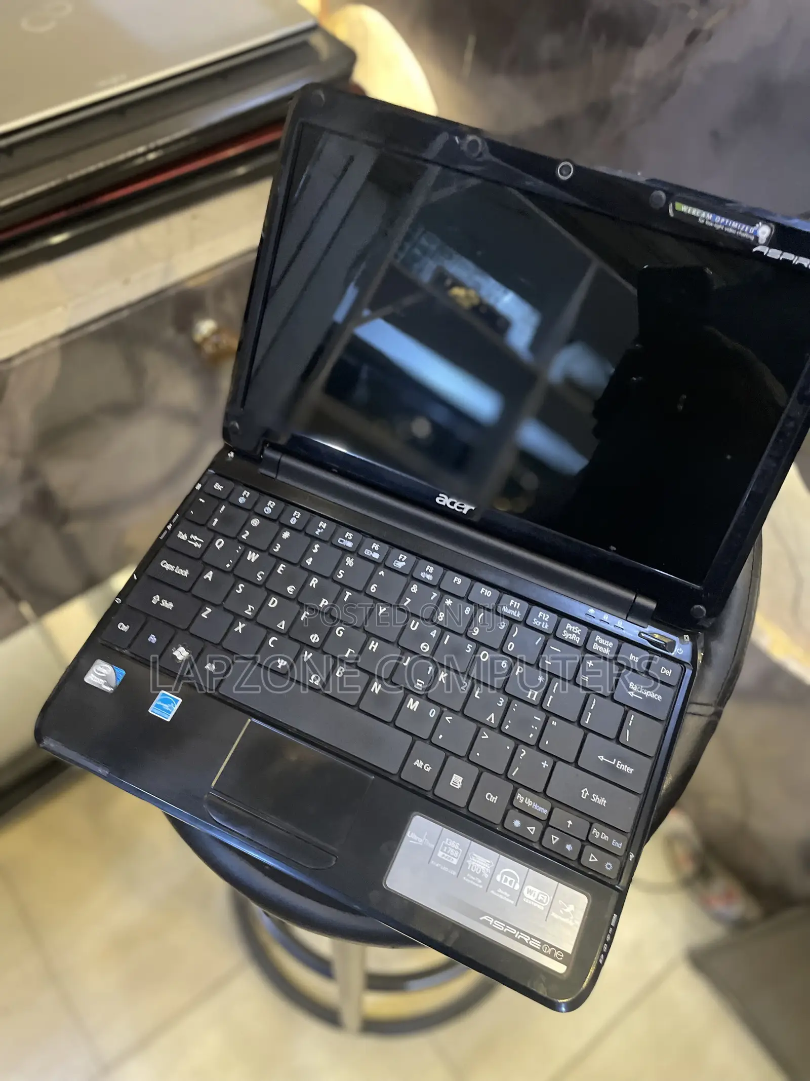 Laptop Acer Aspire 1 2GB Intel Atom HDD 250GB