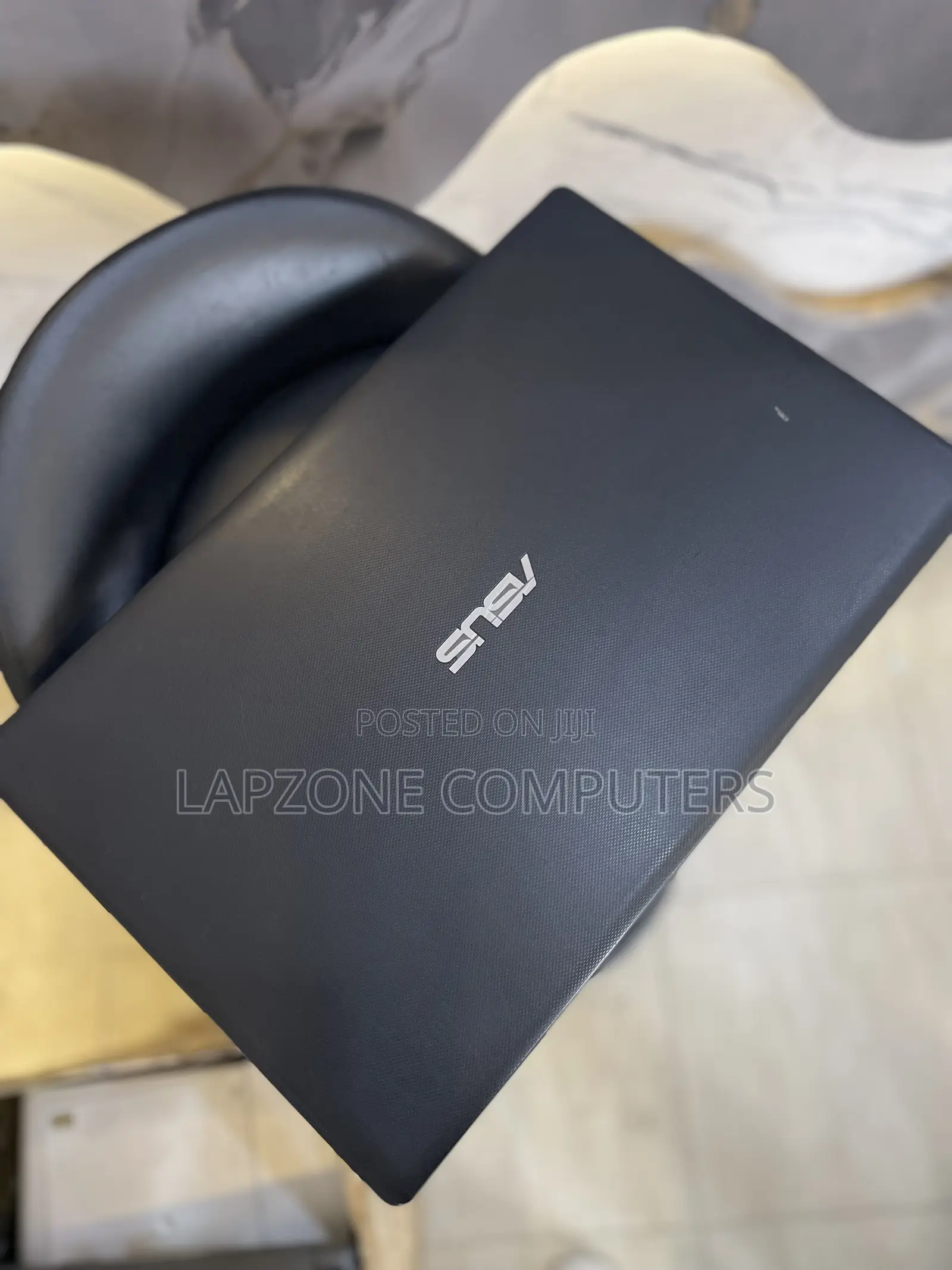 Laptop Asus F550CC 4GB Intel Core i3 HDD 500GB