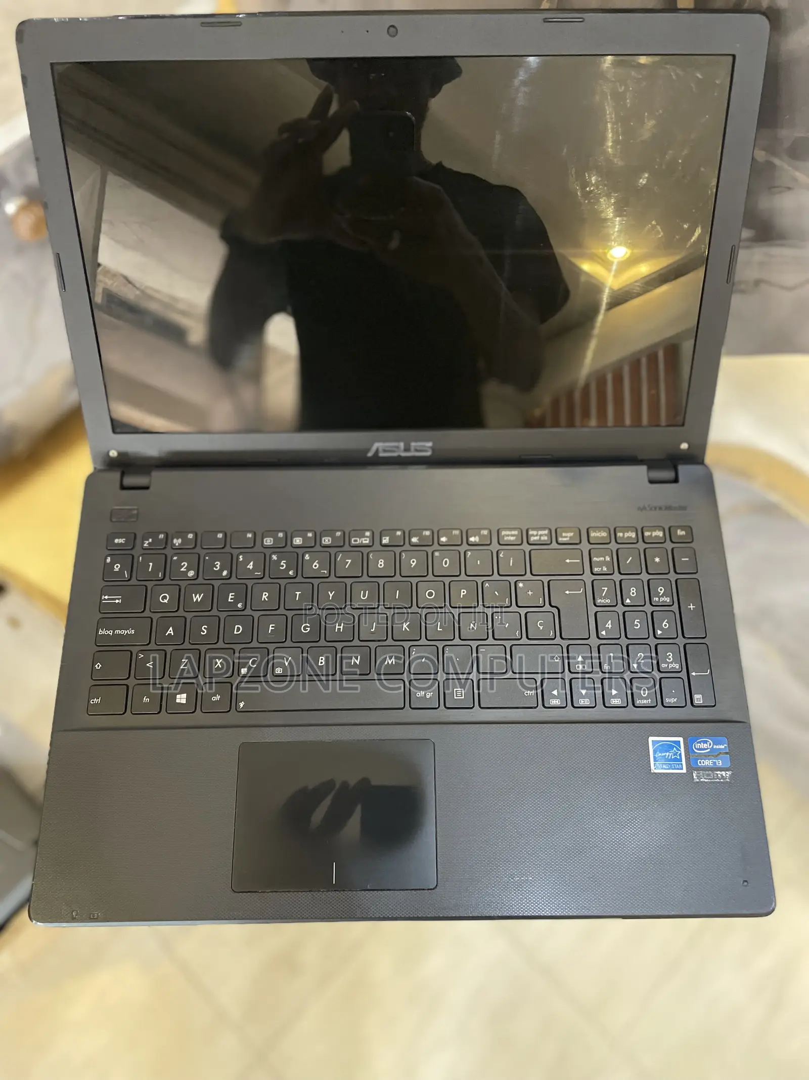 Laptop Asus F550CC 4GB Intel Core i3 HDD 500GB