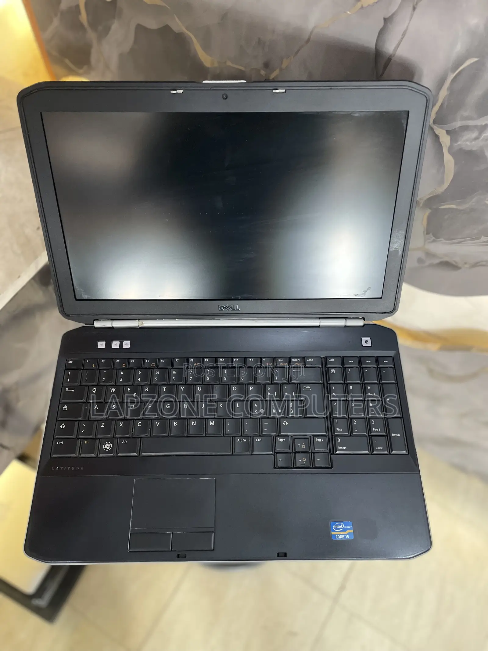 Laptop Dell Latitude E6520 4GB Intel Core i5 HDD 500GB