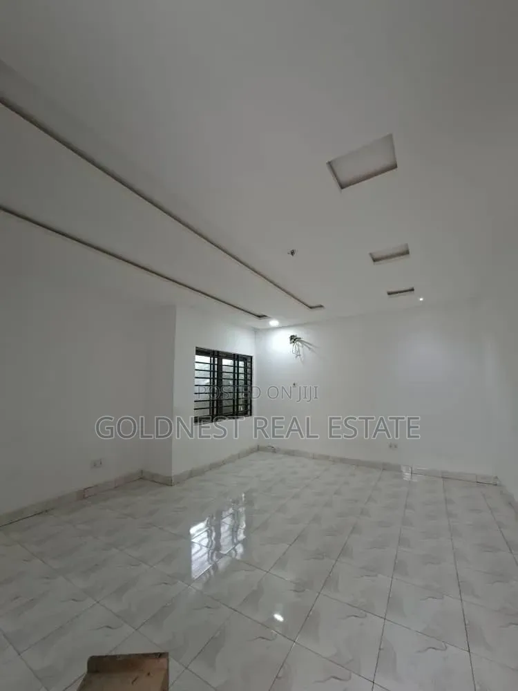 2bdrm Apartment in Around Ayi Mensah, Oyarifa for rent