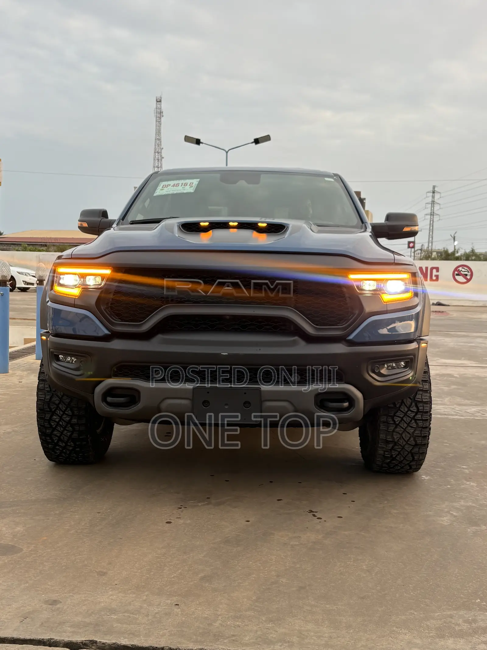 RAM 1500 TRX Crew Cab 4WD SB 2024 Blue