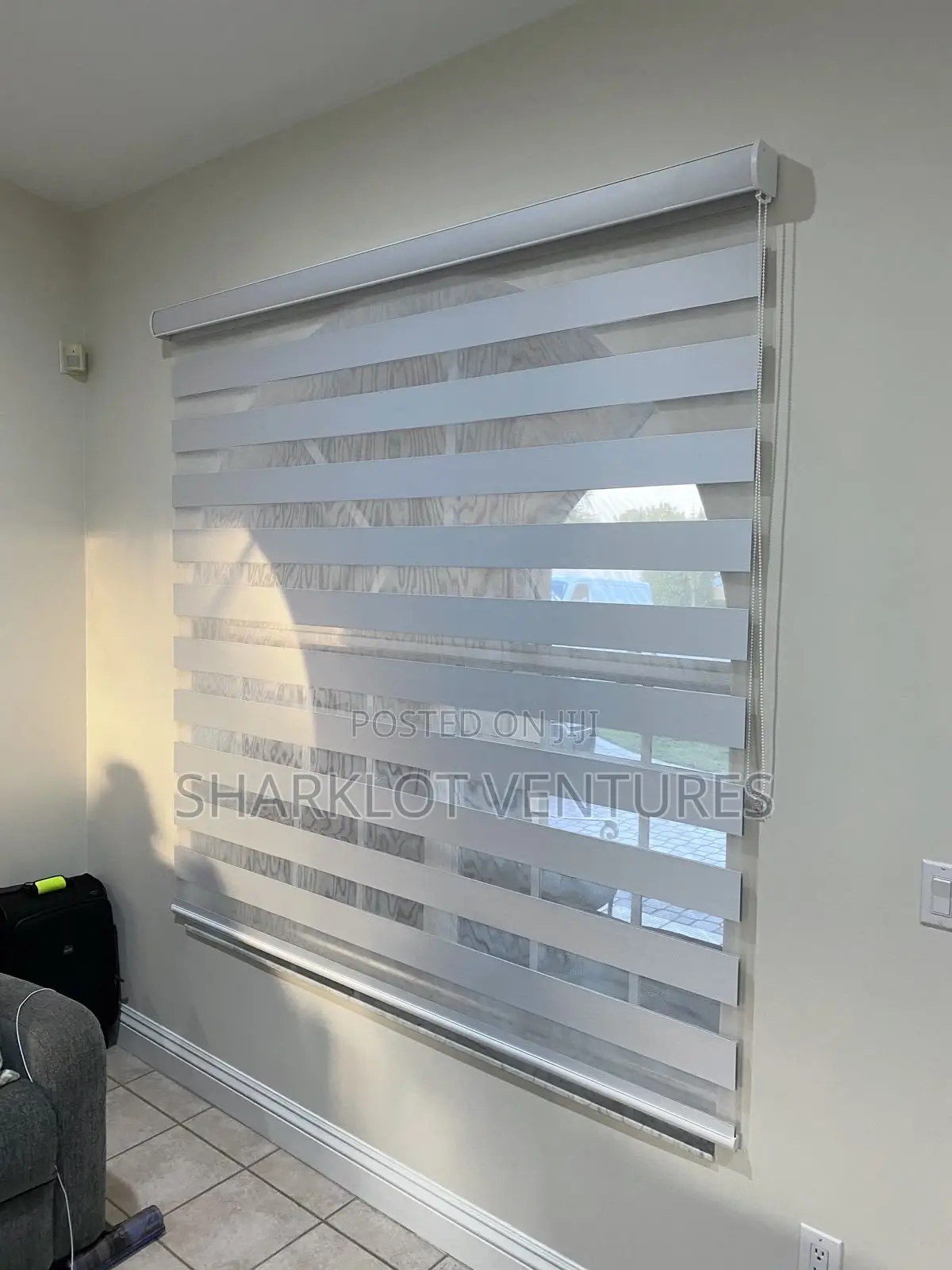5 Feet All White Window Blinds