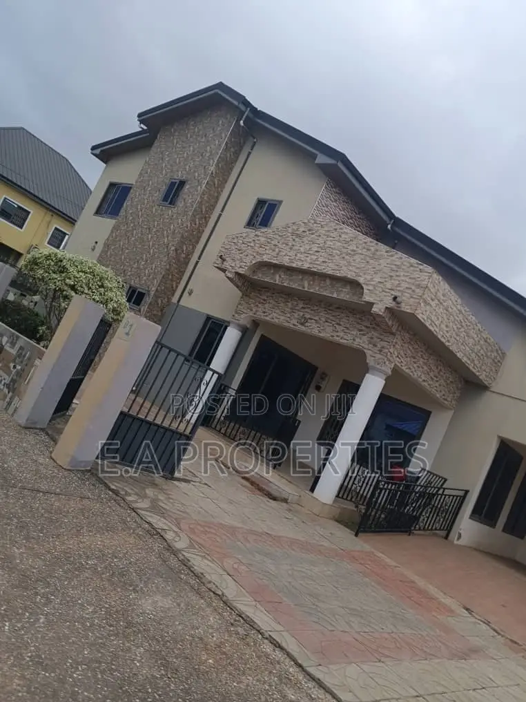 5bdrm House in E A Properties, Ghana Flag for rent