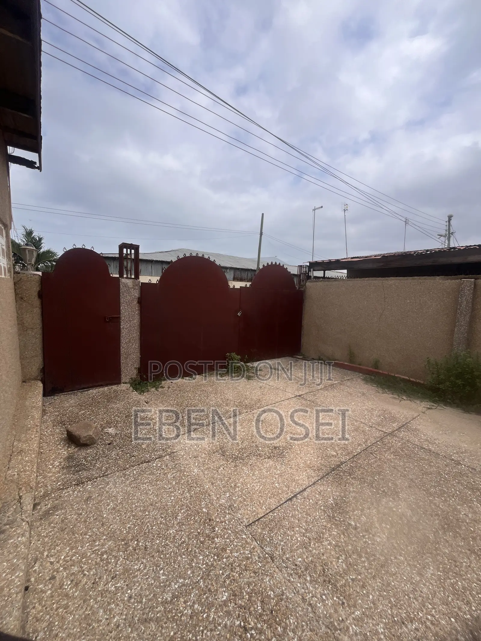 4bdrm House in Dansoman for rent