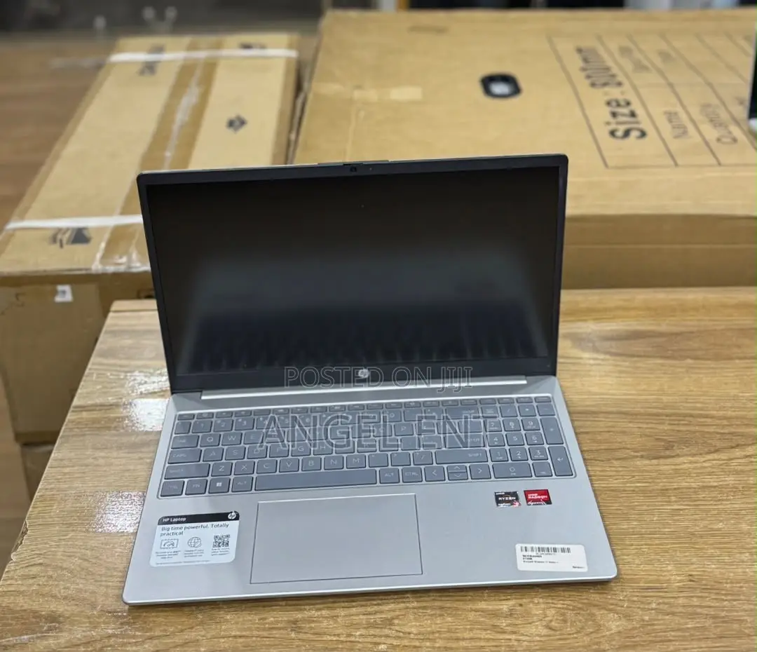 New Laptop HP 15 8GB AMD Ryzen 5 SSD 256GB