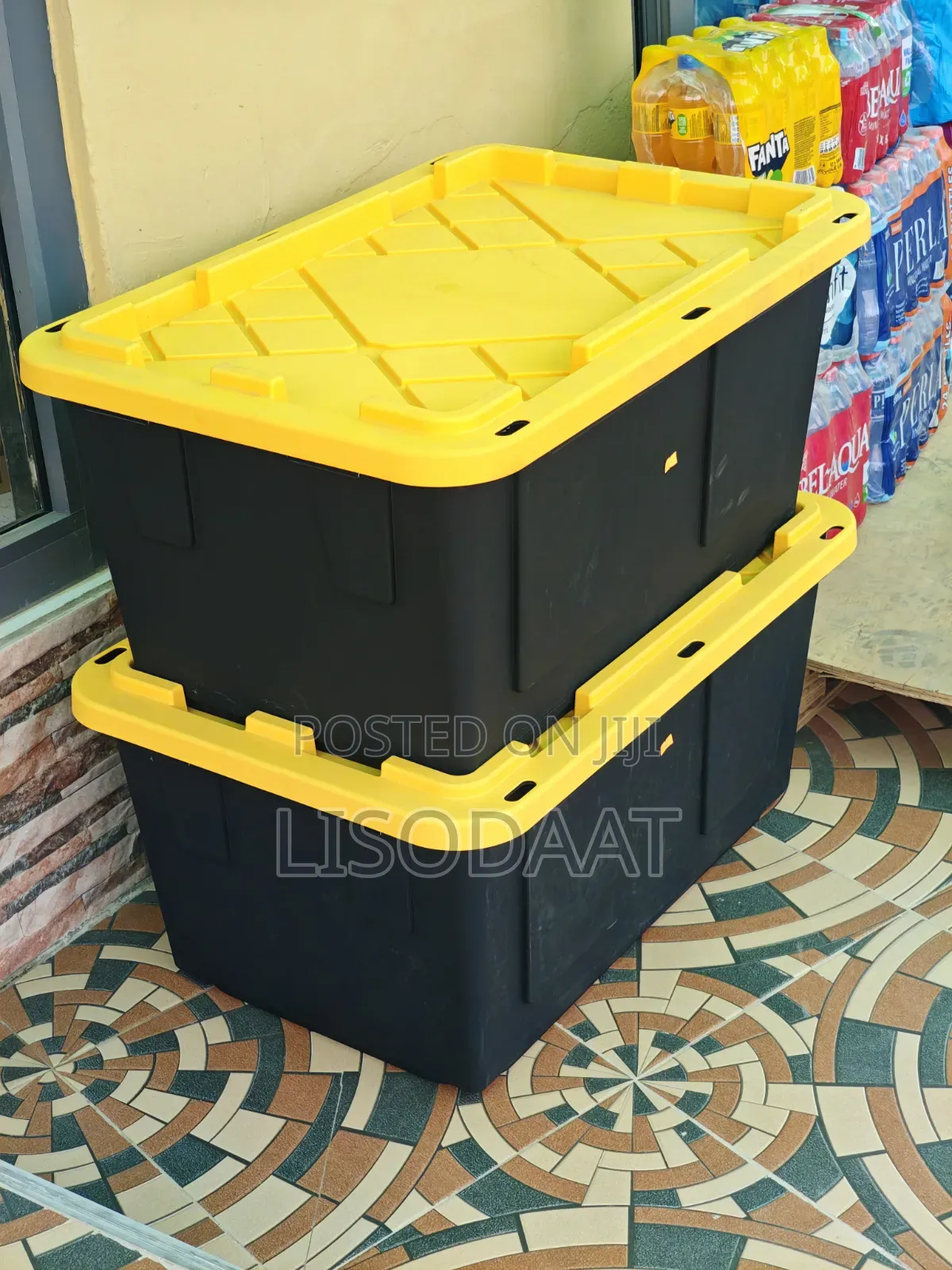 Strong 27 Gallons Capacity Plastic Storage Containers