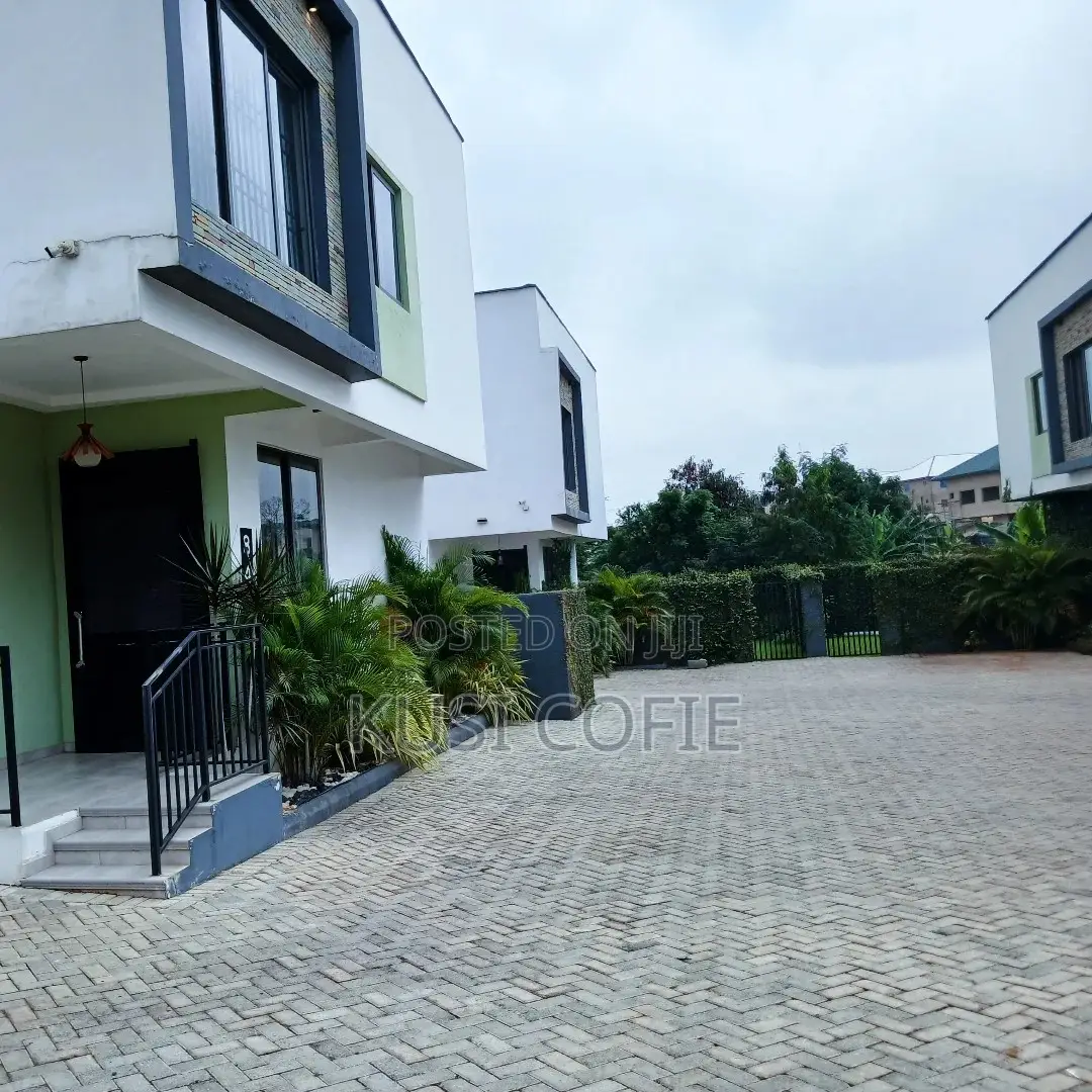 Furnished 3bdrm Townhouse/Terrace in North Legon for sale