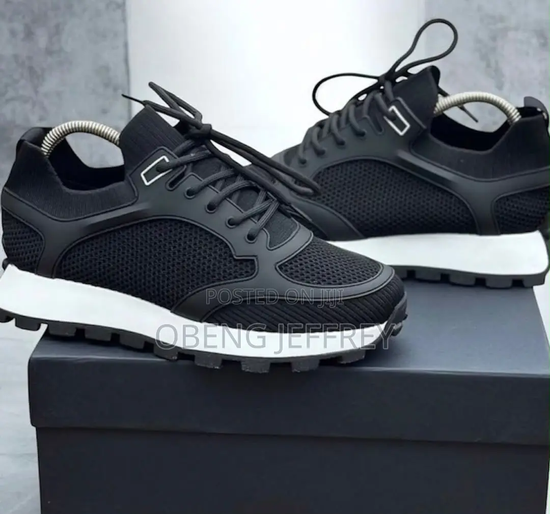 Original Bruno Renzoni in Black or Brown