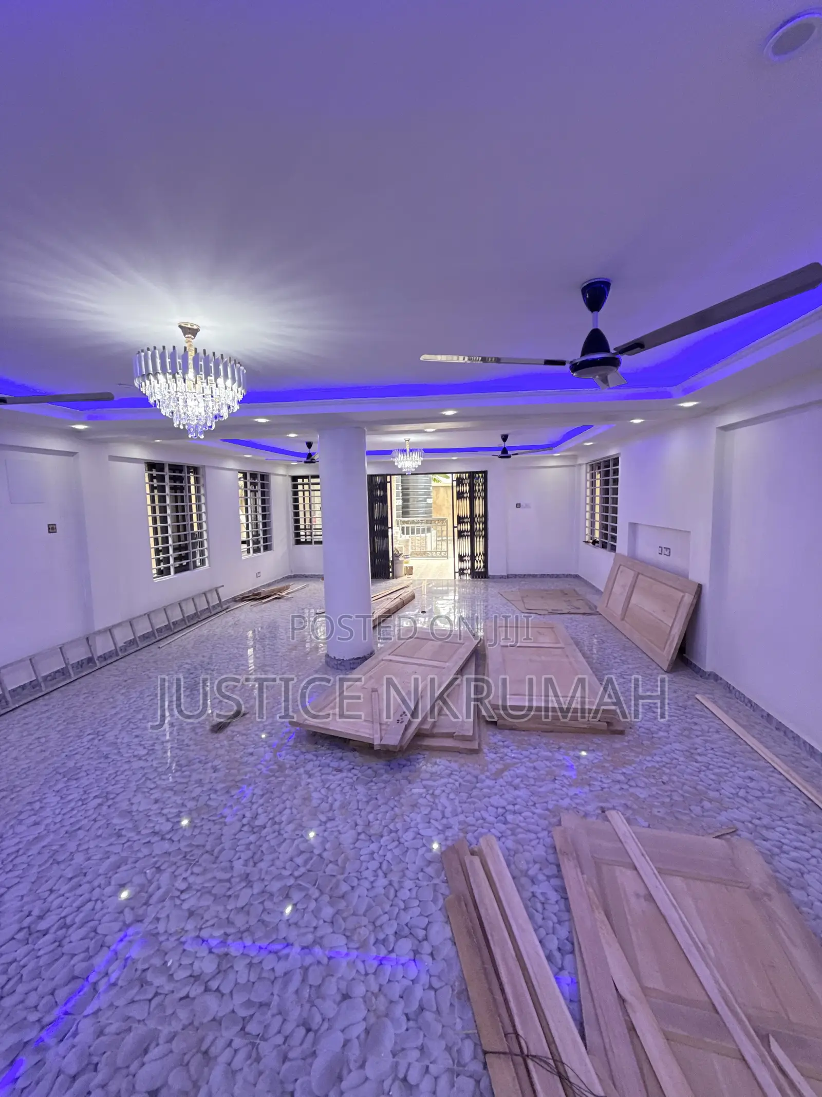 3bdrm Apartment in Mr. Justice Estate, West Hills Mall Area for rent