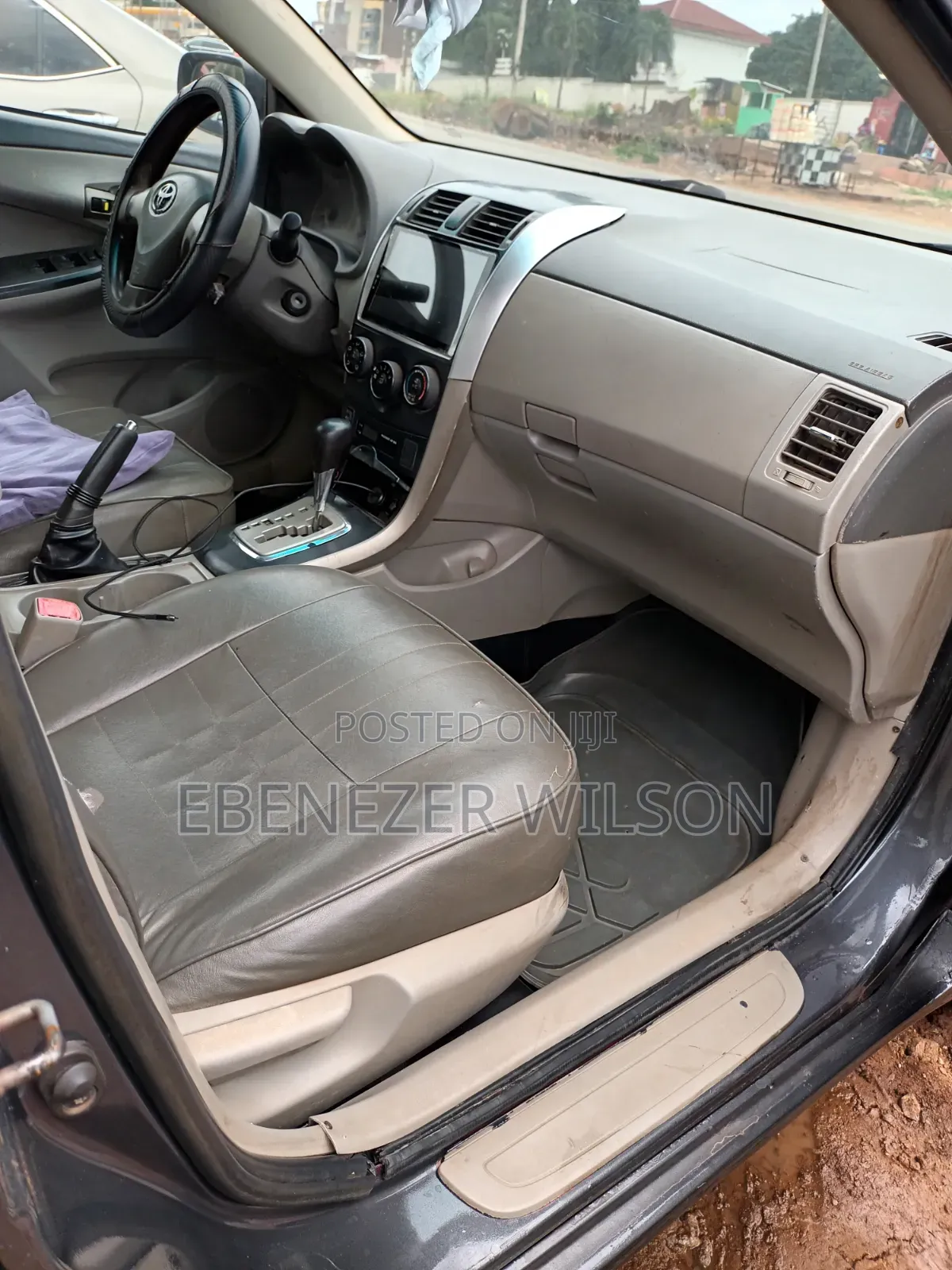 Toyota Corolla 2012 Gray